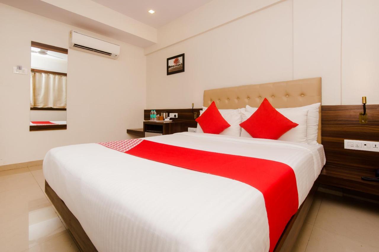 Hotel Mumbai International Exteriör bild